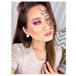 Meet your Posher, Cecile